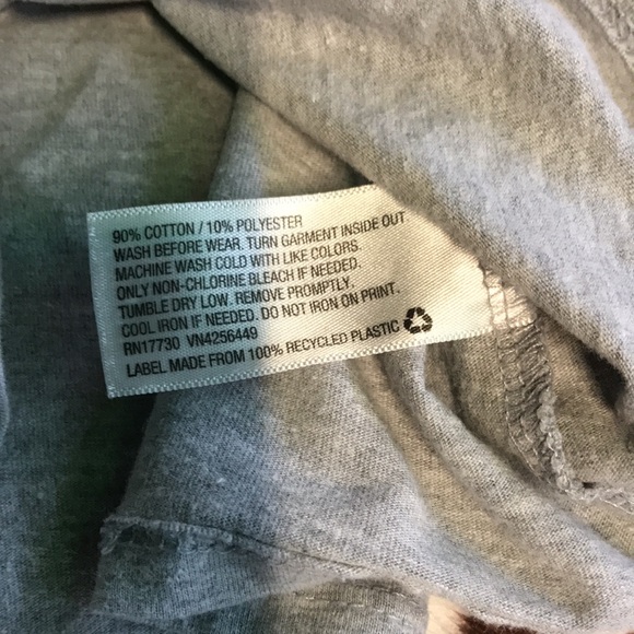 Cat & Jack 3T grey short sleeved shirt with unicorn π¦π - Picture 4 of 4